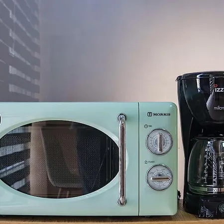 Eleana's Art Studio Apartment