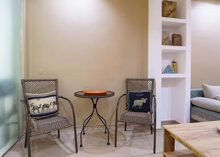 Eleana's Art Studio דירה